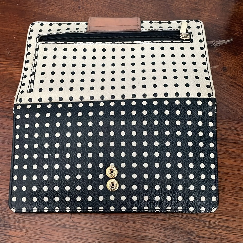 Fossil Black and White Polka Dot wallet Clutch - Picture 4 of 4